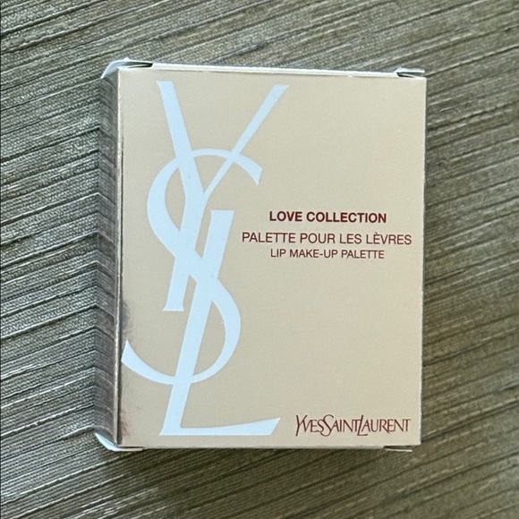 Yves Saint Laurent Love Collection Lip Makeup Palette (Limited Edition) - Picture 7 of 8